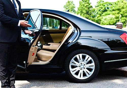 Bradshaw VIP Services St Maarten - vacaystore.com
